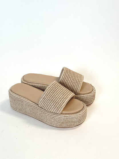 Sandy Platform Sandals