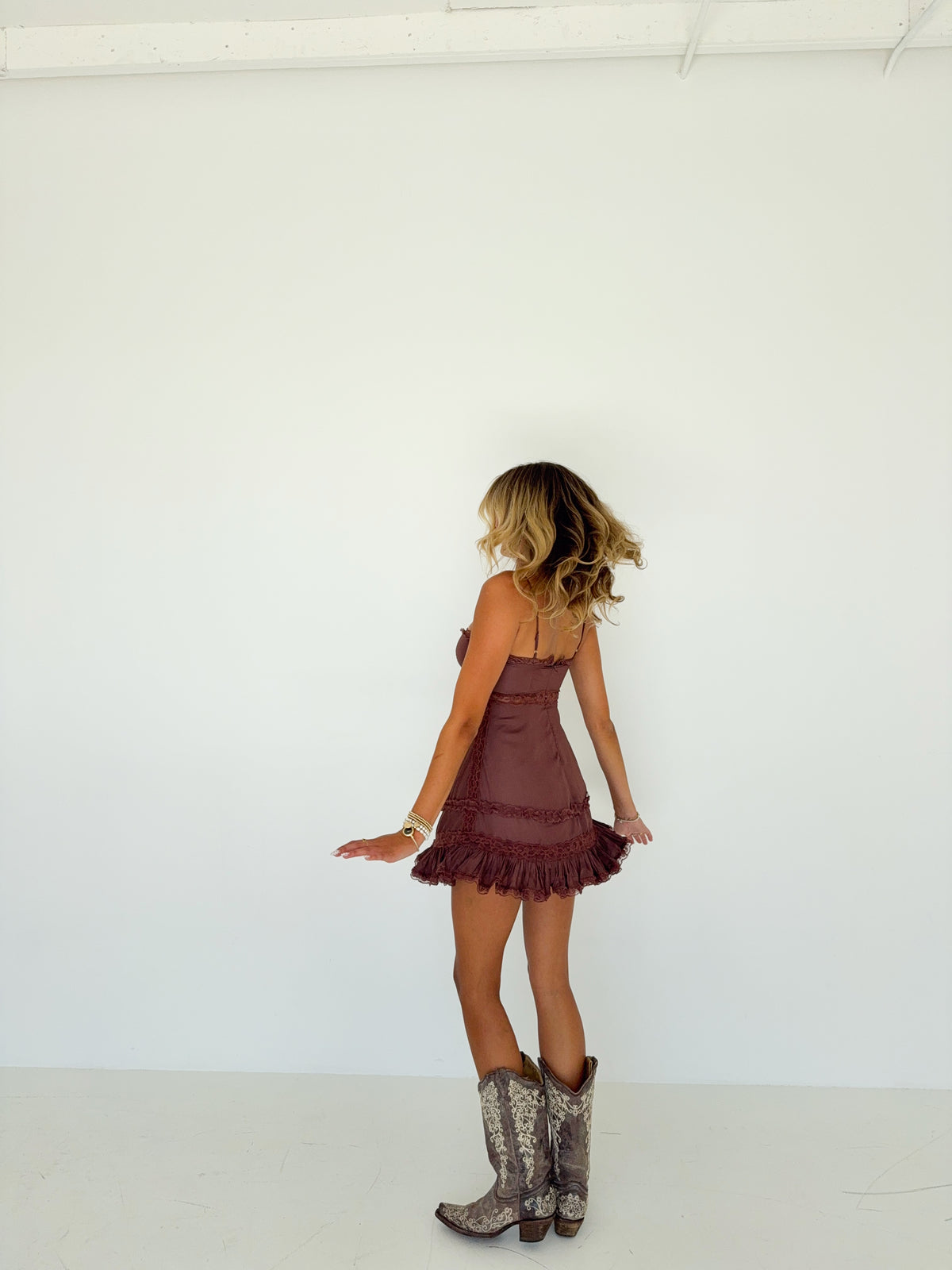 Lainey Lace Dress (Brown)